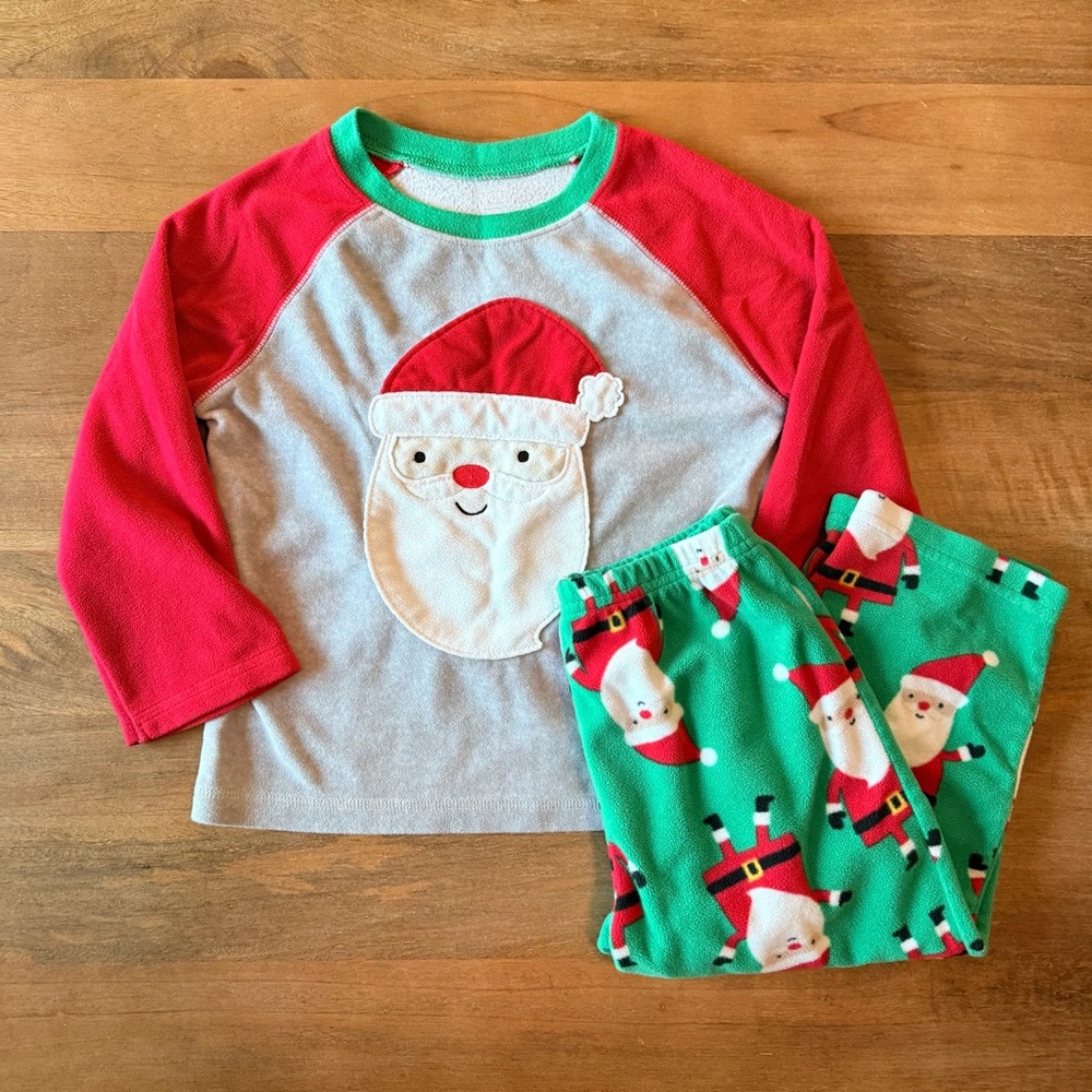 💥2/$20 Festive Fleece Christmas Santa Pajama Set 🎄
